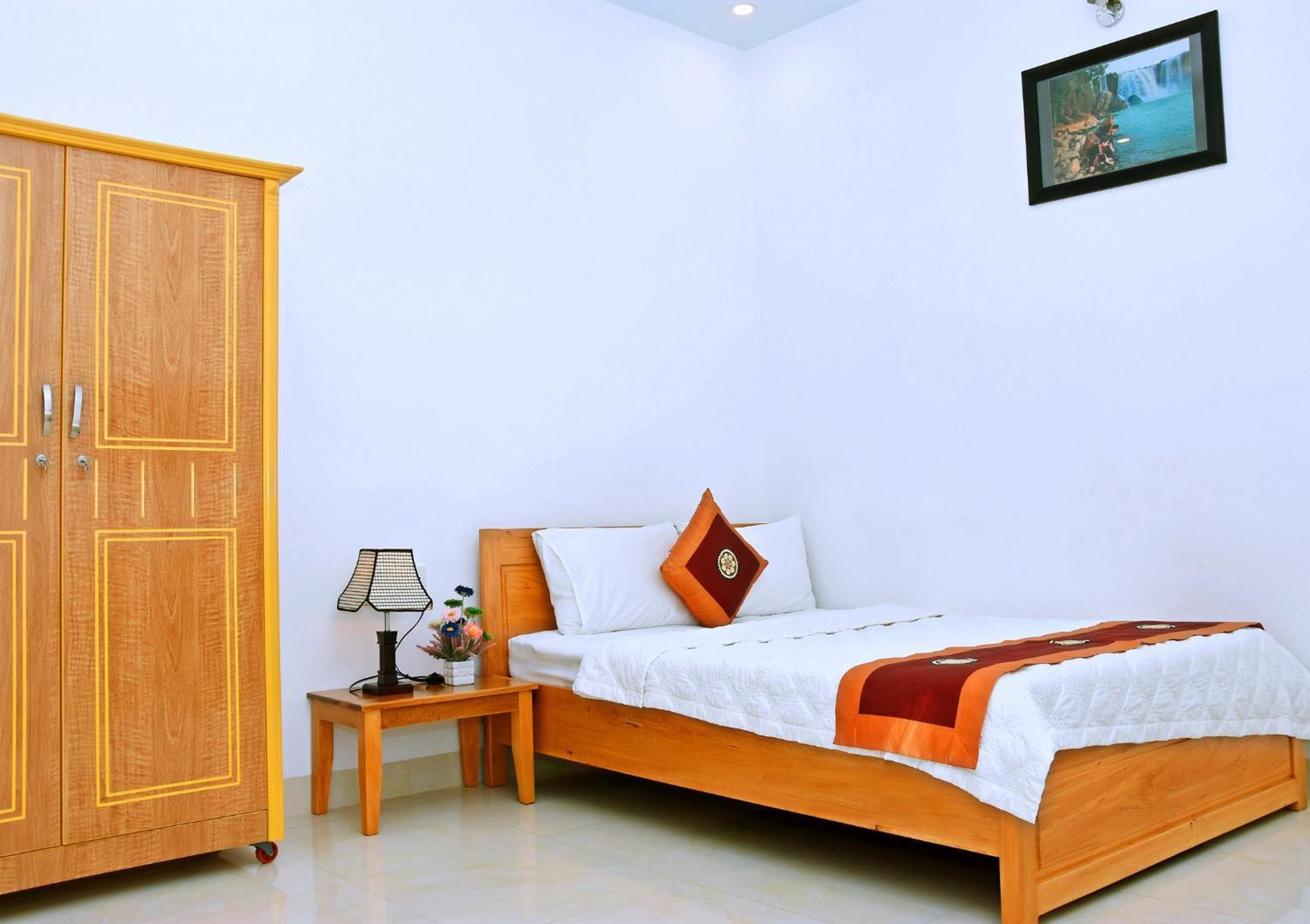 Khach San Hiep Thanh Buôn Ma Thuột Zewnętrze zdjęcie